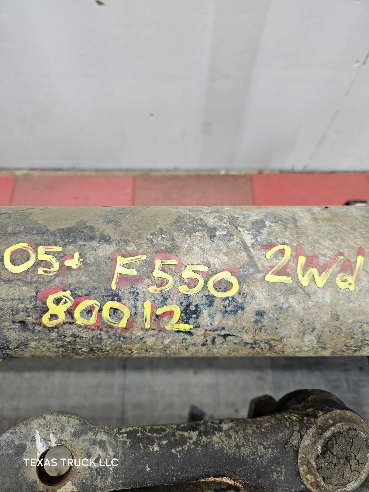2005-2010 Ford Super Duty F450 F550 FRONT Axle 2wd