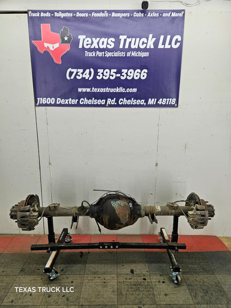 2002-2004 Ford Super Duty F250 F350 SRW Rear Axle 3.73 Gear Ratio