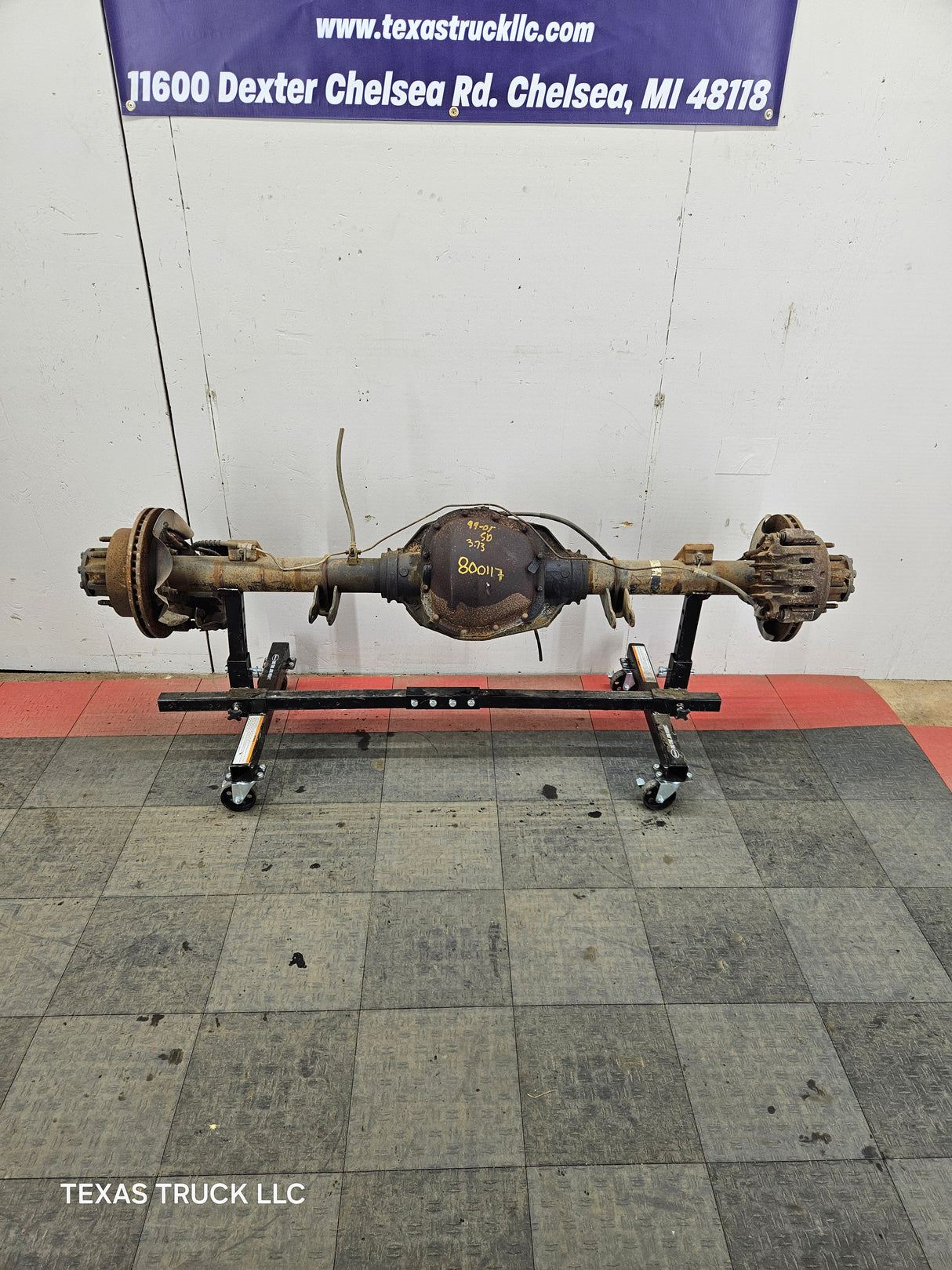 1999-2001 Ford Super Duty F250 F350 SRW Rear Axle 3.73 Ratio