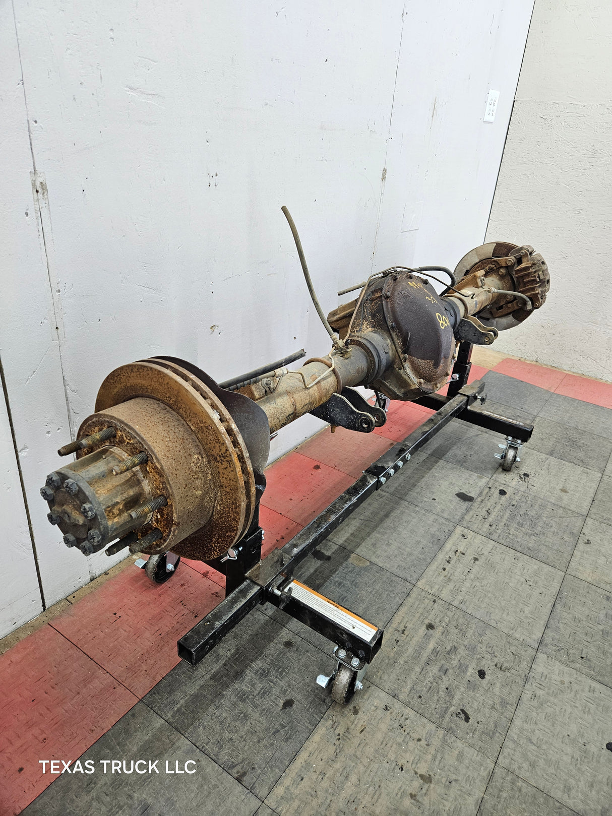 1999-2001 Ford Super Duty F250 F350 SRW Rear Axle 3.73 Ratio