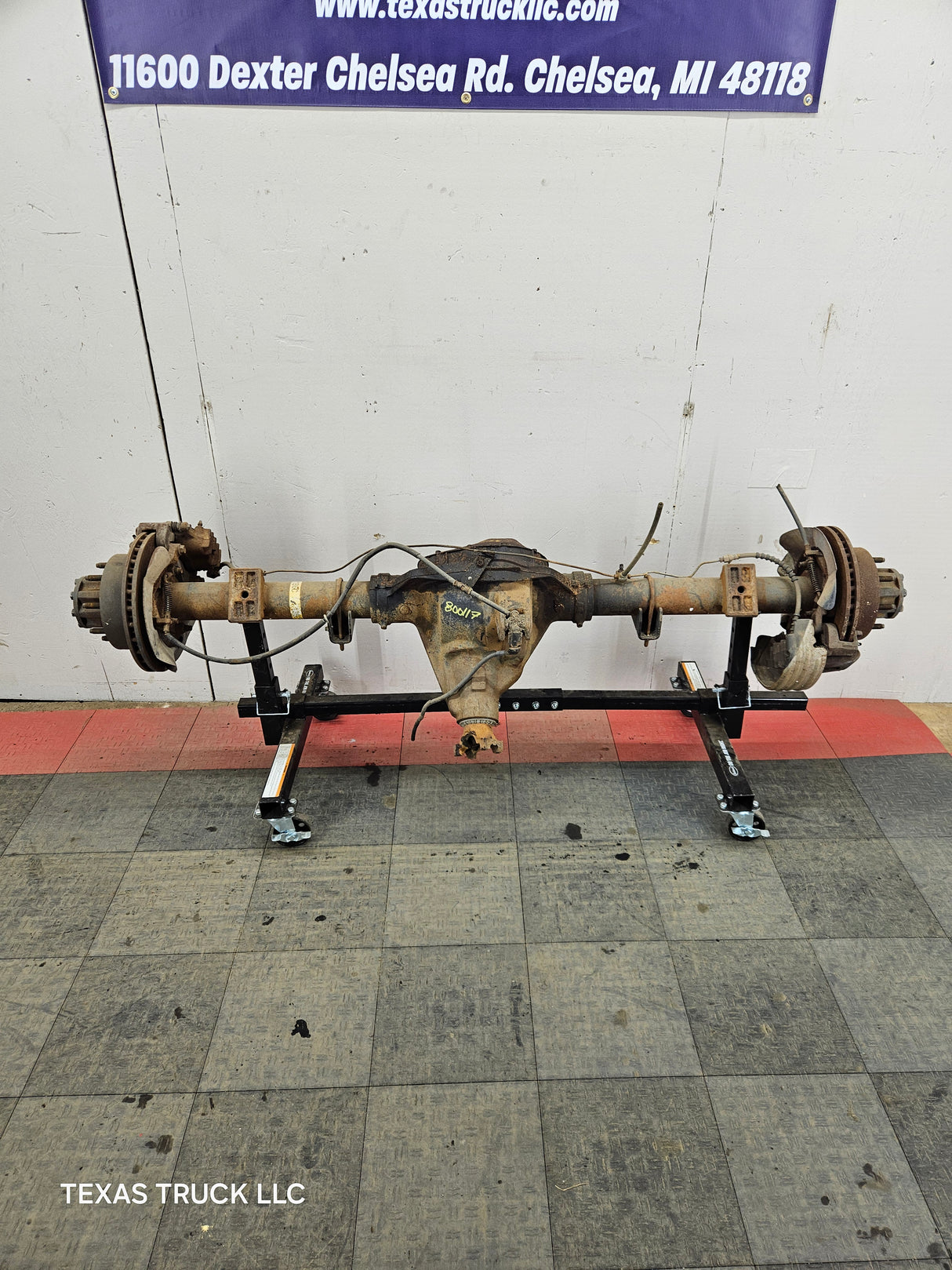1999-2001 Ford Super Duty F250 F350 SRW Rear Axle 3.73 Ratio