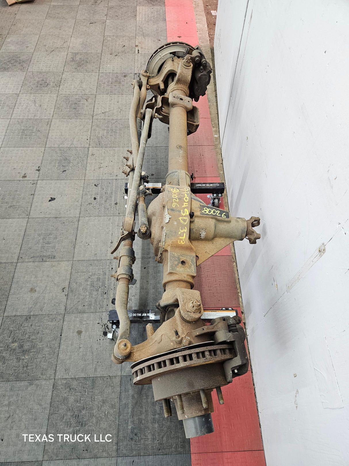 1999-2004 Ford Super Duty F250 F350 SRW Front Axle 3.73 Gear Ratio