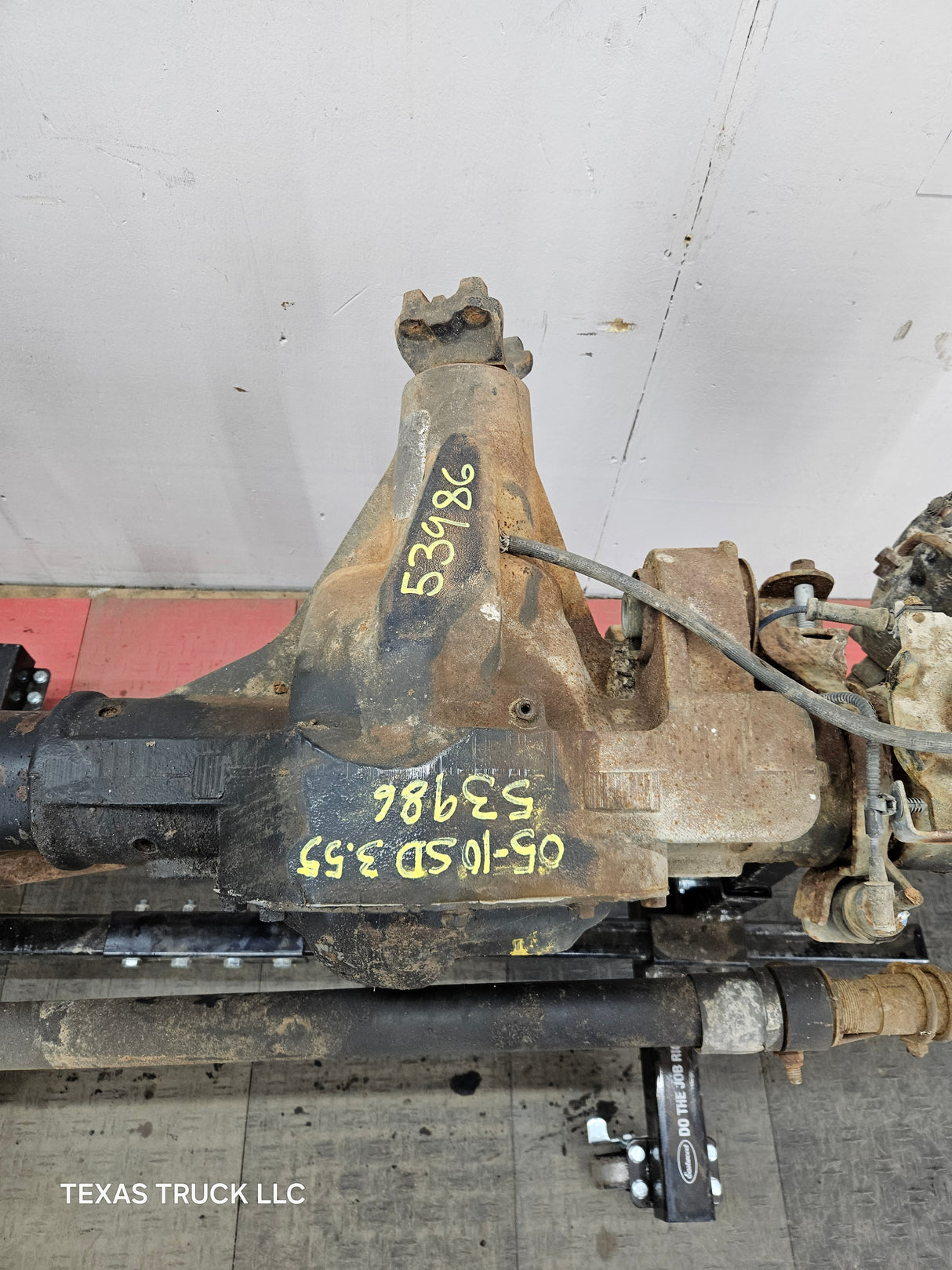 2005-2010 Ford Super Duty F250 F350 FRONT Axle 3.55 SRW 156k Miles