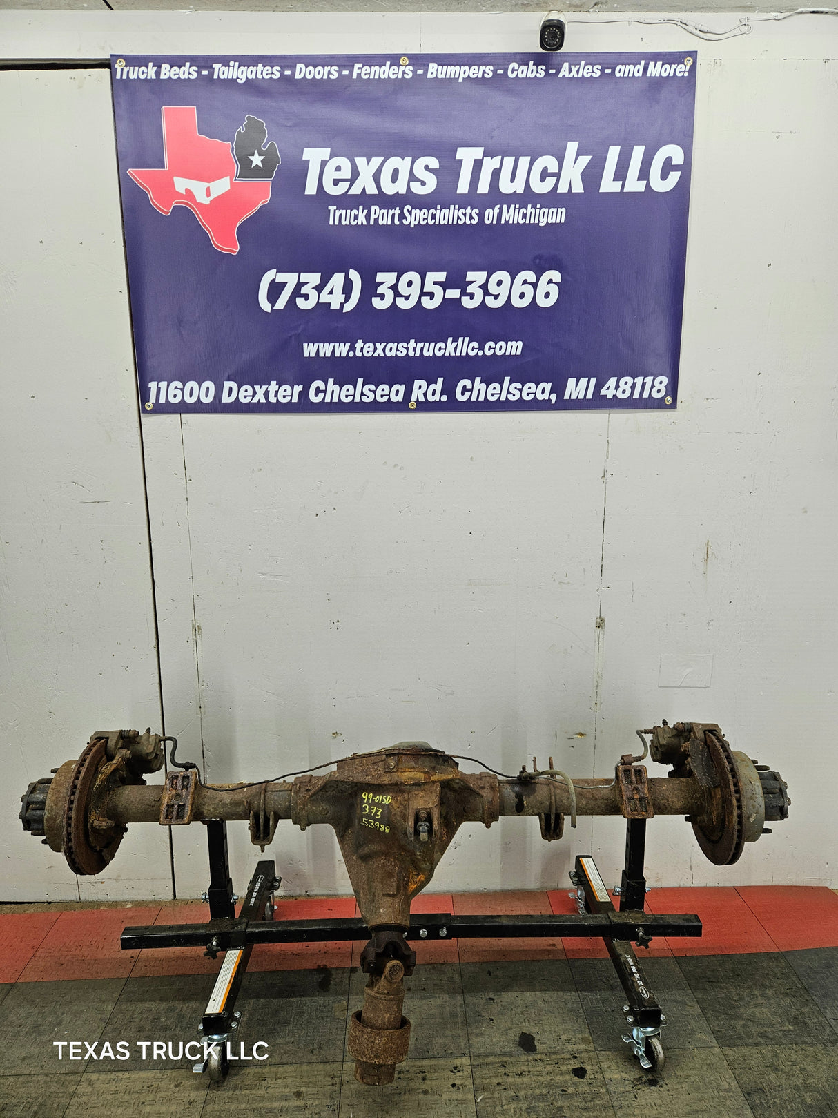 1999-2001 Ford Super Duty F250 F350 SRW Rear Axle - Part Out