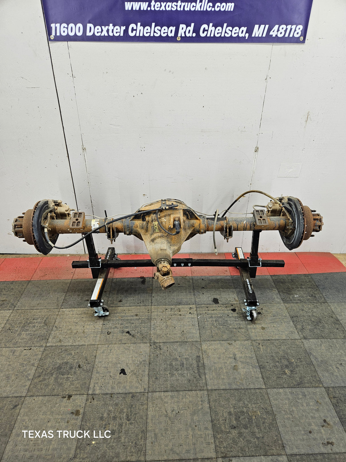 1999-2001 Ford Super Duty F250 F350 SRW Rear Axle 3.73 Ratio