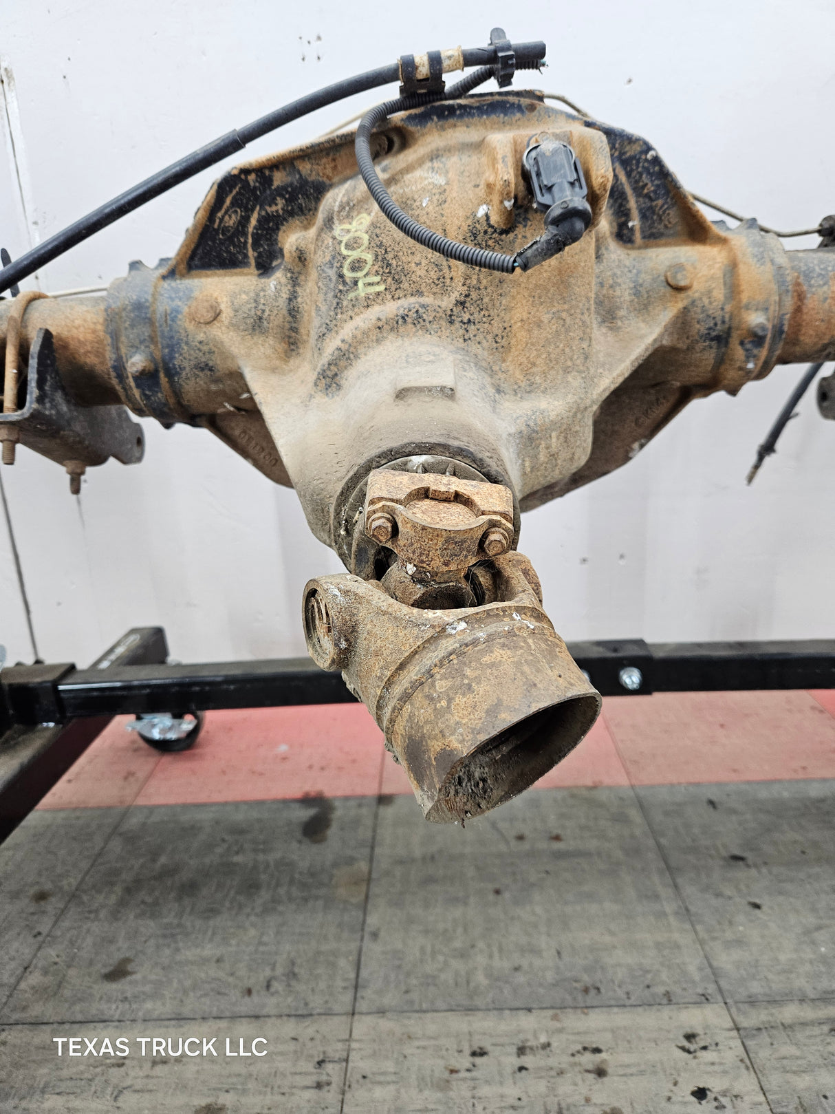1999-2001 Ford Super Duty F250 F350 SRW Rear Axle 3.73 Ratio
