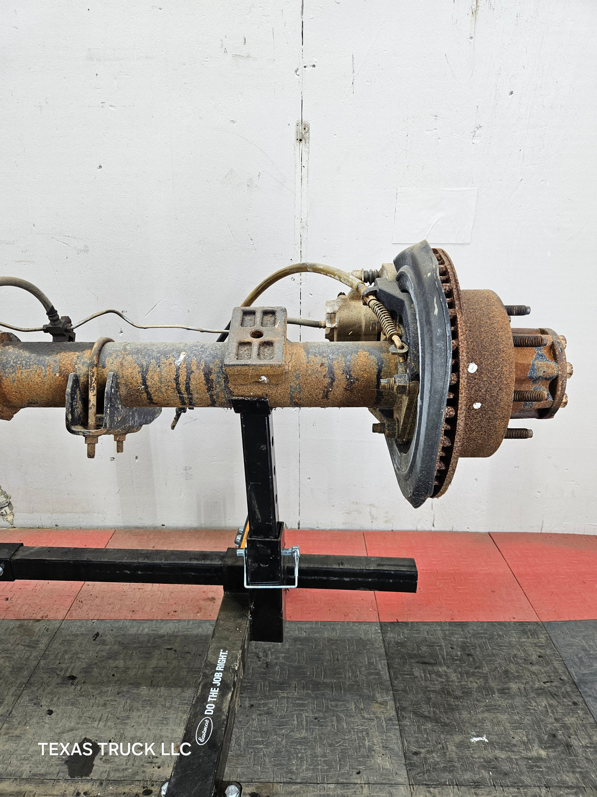 1999-2001 Ford Super Duty F250 F350 SRW Rear Axle 3.73 Ratio
