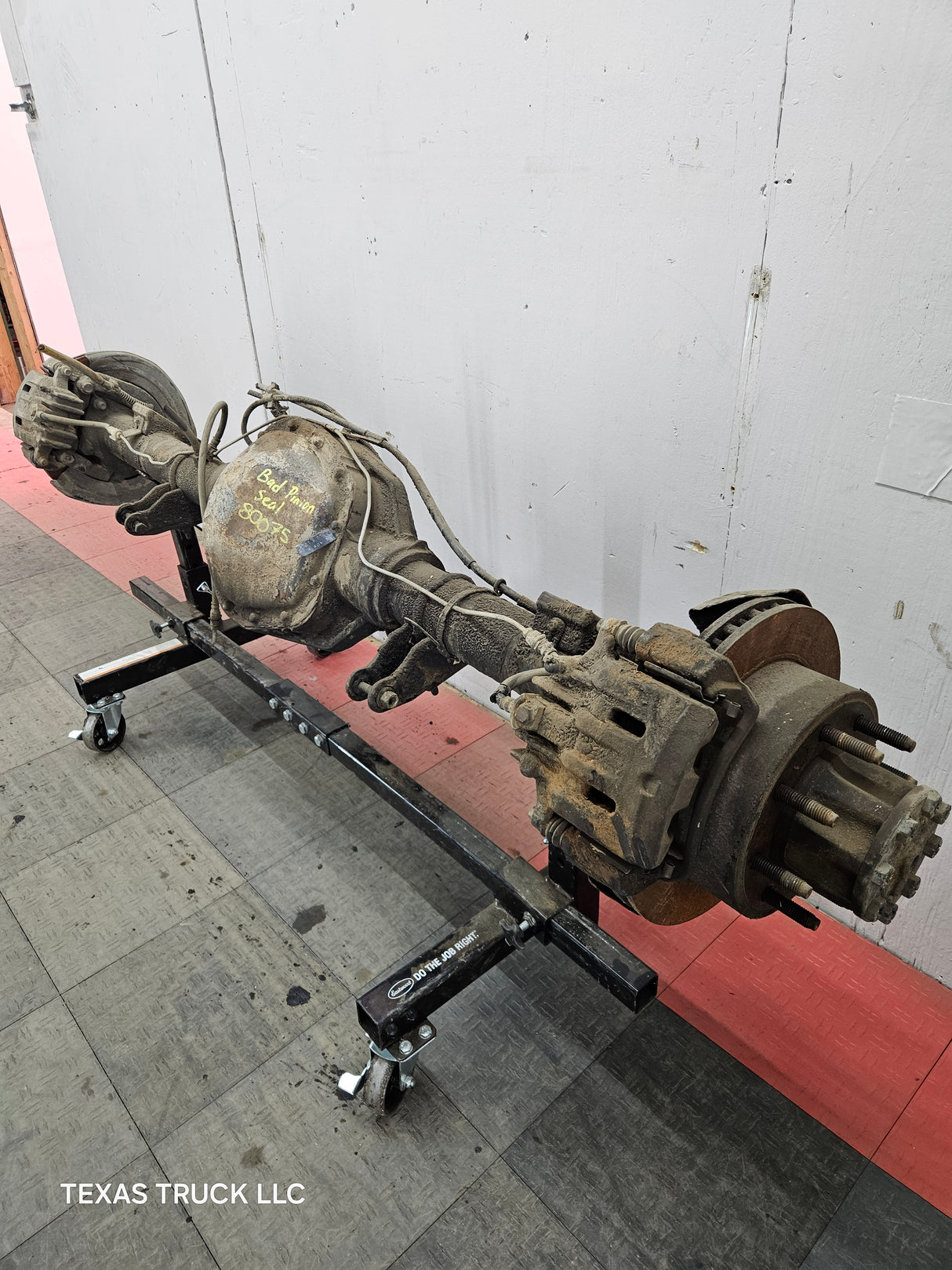 1999-2001 Ford Super Duty F250 F350 SRW Rear Axle 3.73 Ratio