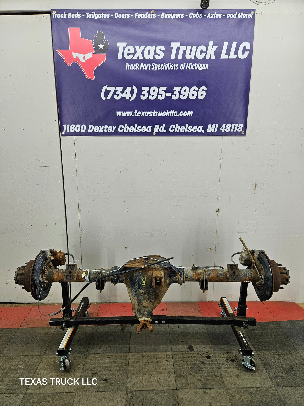1999-2001 Ford Super Duty F250 F350 SRW Rear Axle 3.73 Ratio