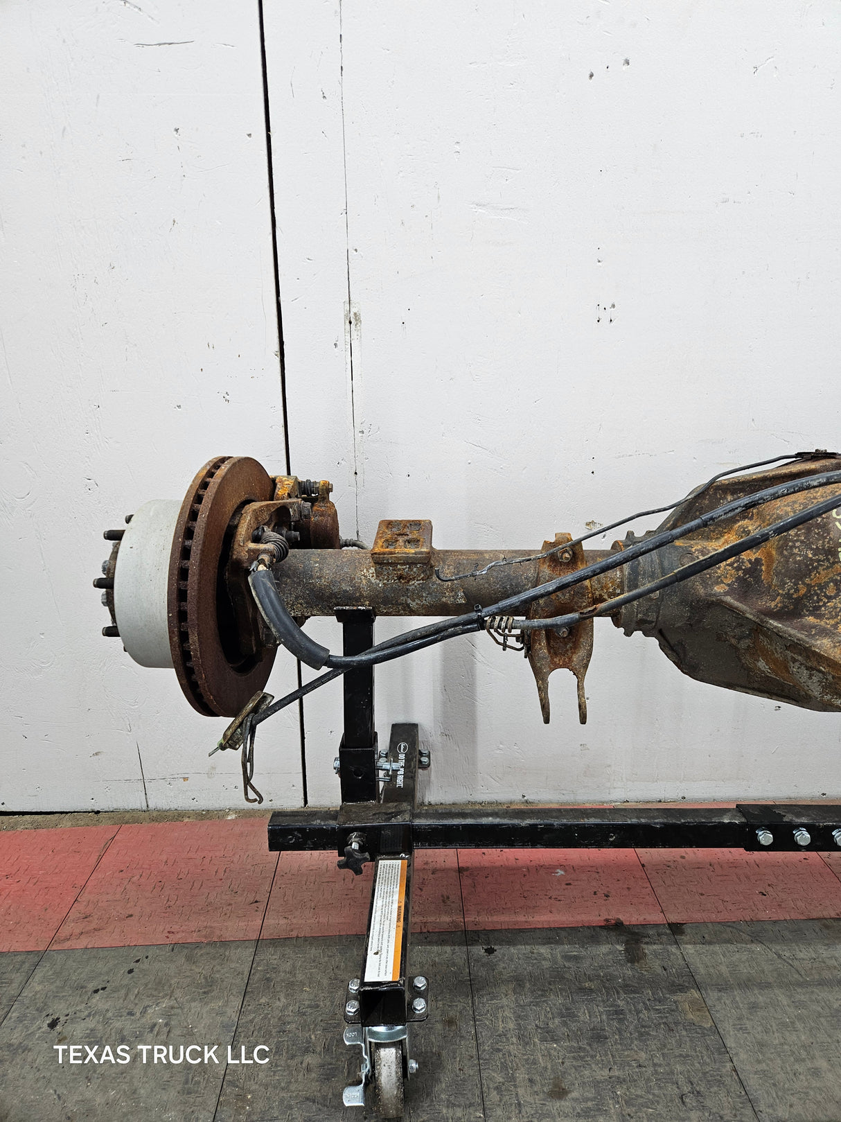 2005-2010 Ford Super Duty F250 F350 SRW Rear Axle 3.73 Gear Ratio 189k miles