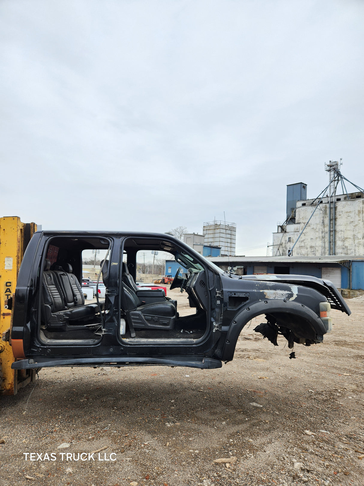2008-2010 Ford Super Duty F250 F350 F450 F550 Crew Cab Four Door Harley Davidson Cab