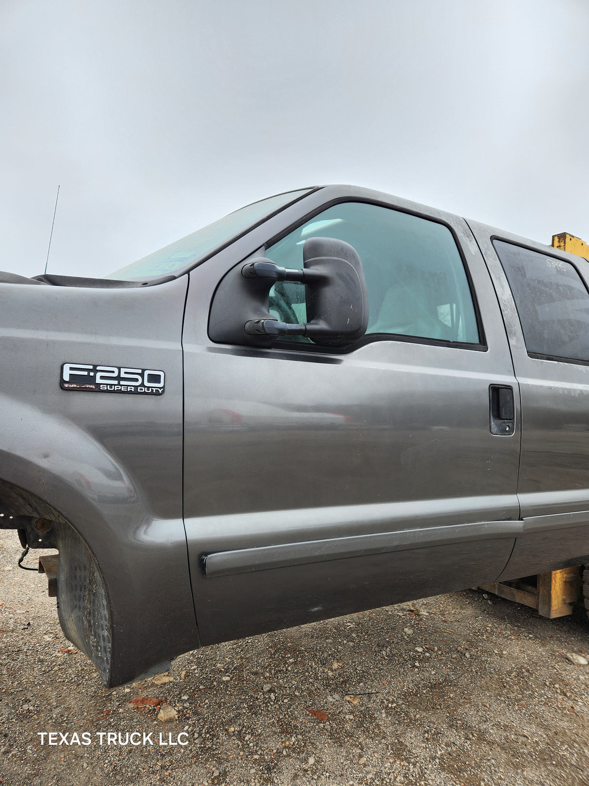 1999-2007 Ford Super Duty F250 F350 F450 F550 4 Door Crew Cab