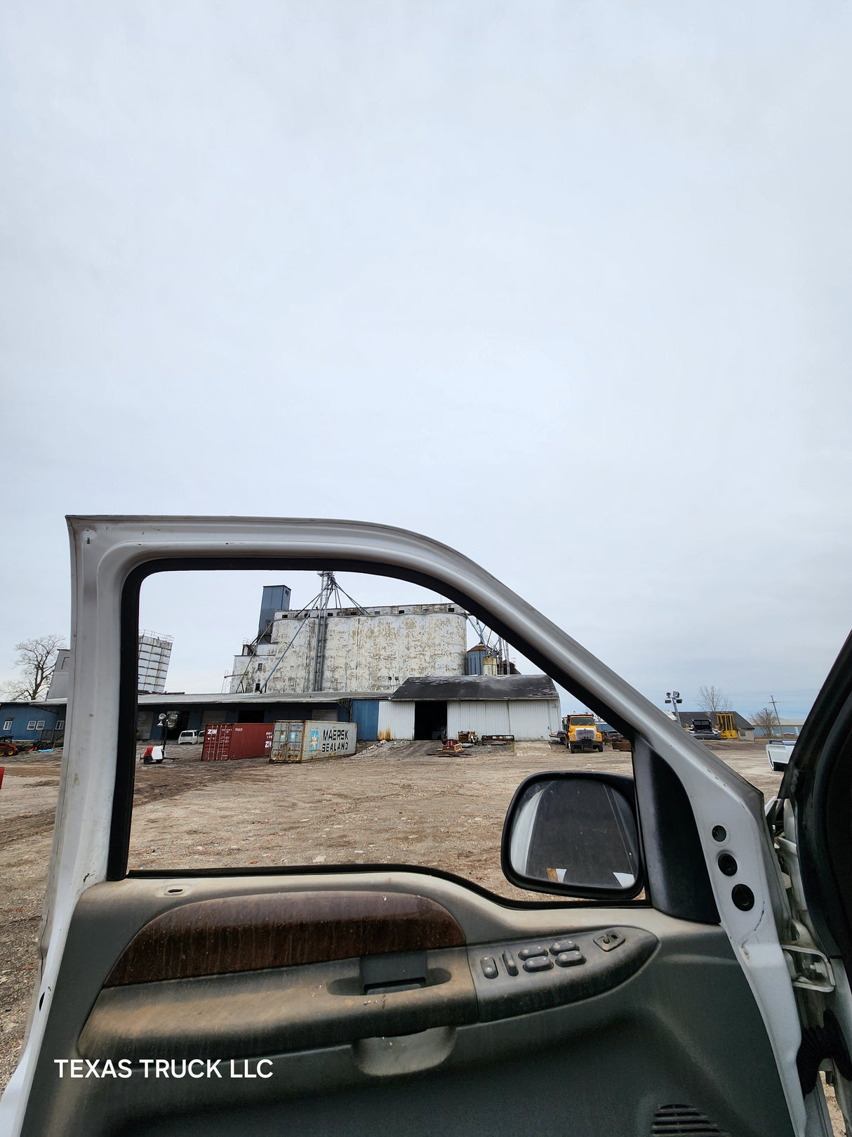1999-2007 Ford Super Duty F250 F350 F450 F550 4 Door Crew Cab