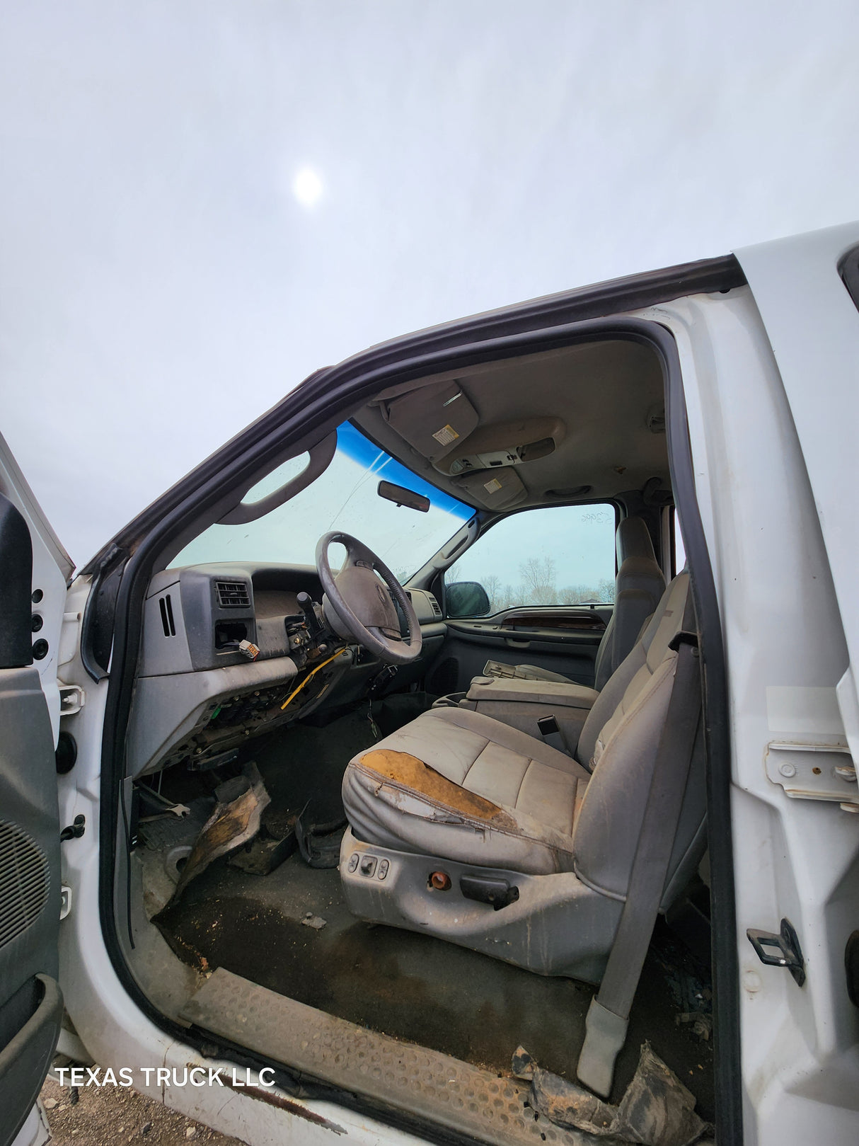 1999-2007 Ford Super Duty F250 F350 F450 F550 4 Door Crew Cab