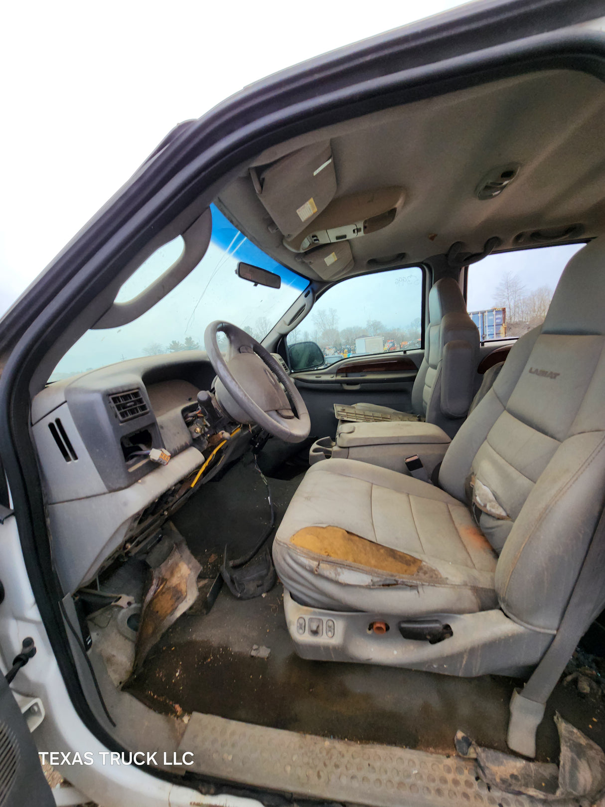 1999-2007 Ford Super Duty F250 F350 F450 F550 4 Door Crew Cab