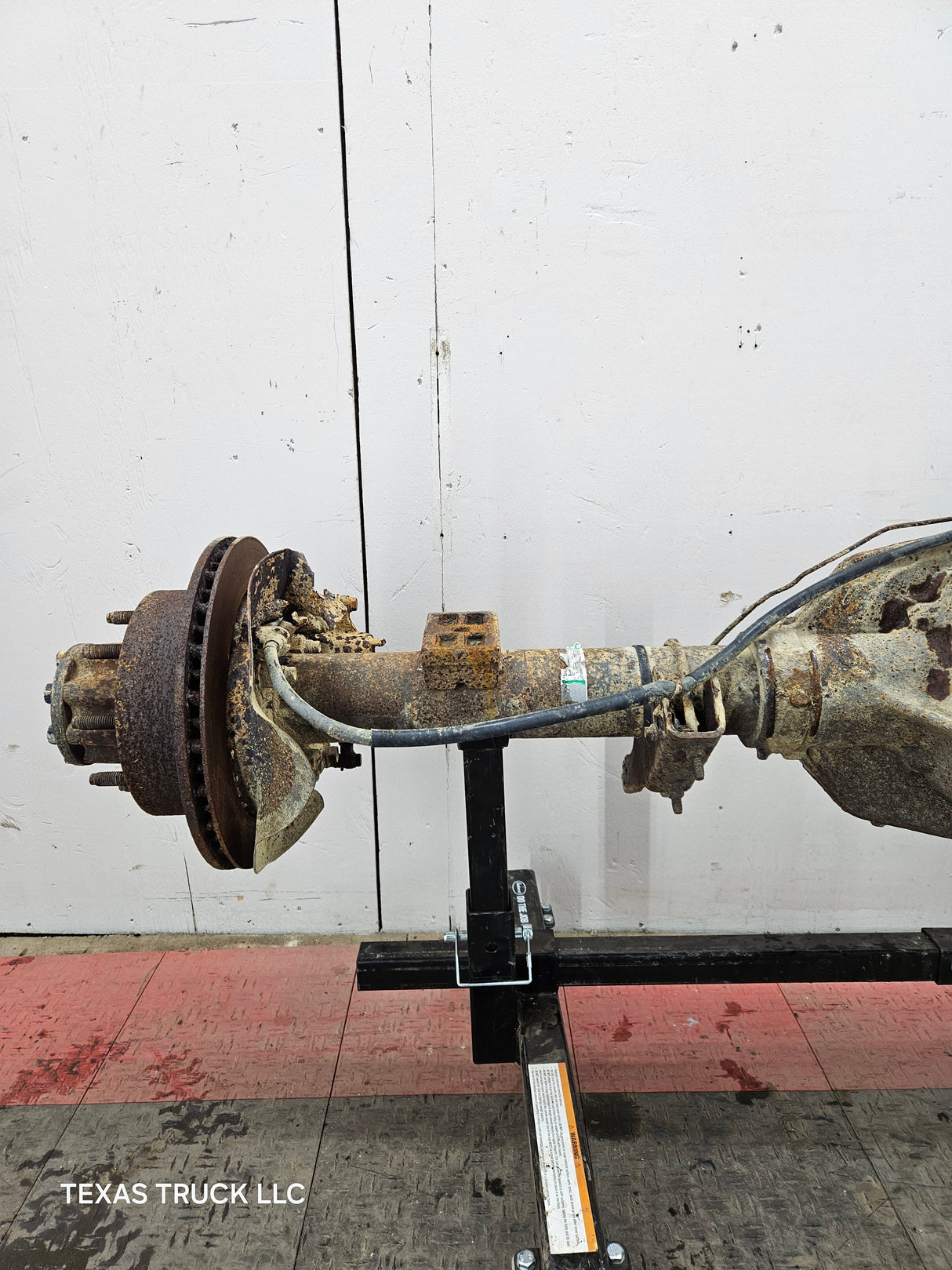 1999-2001 Ford Super Duty F250 F350 SRW Rear Axle 3.73 Ratio