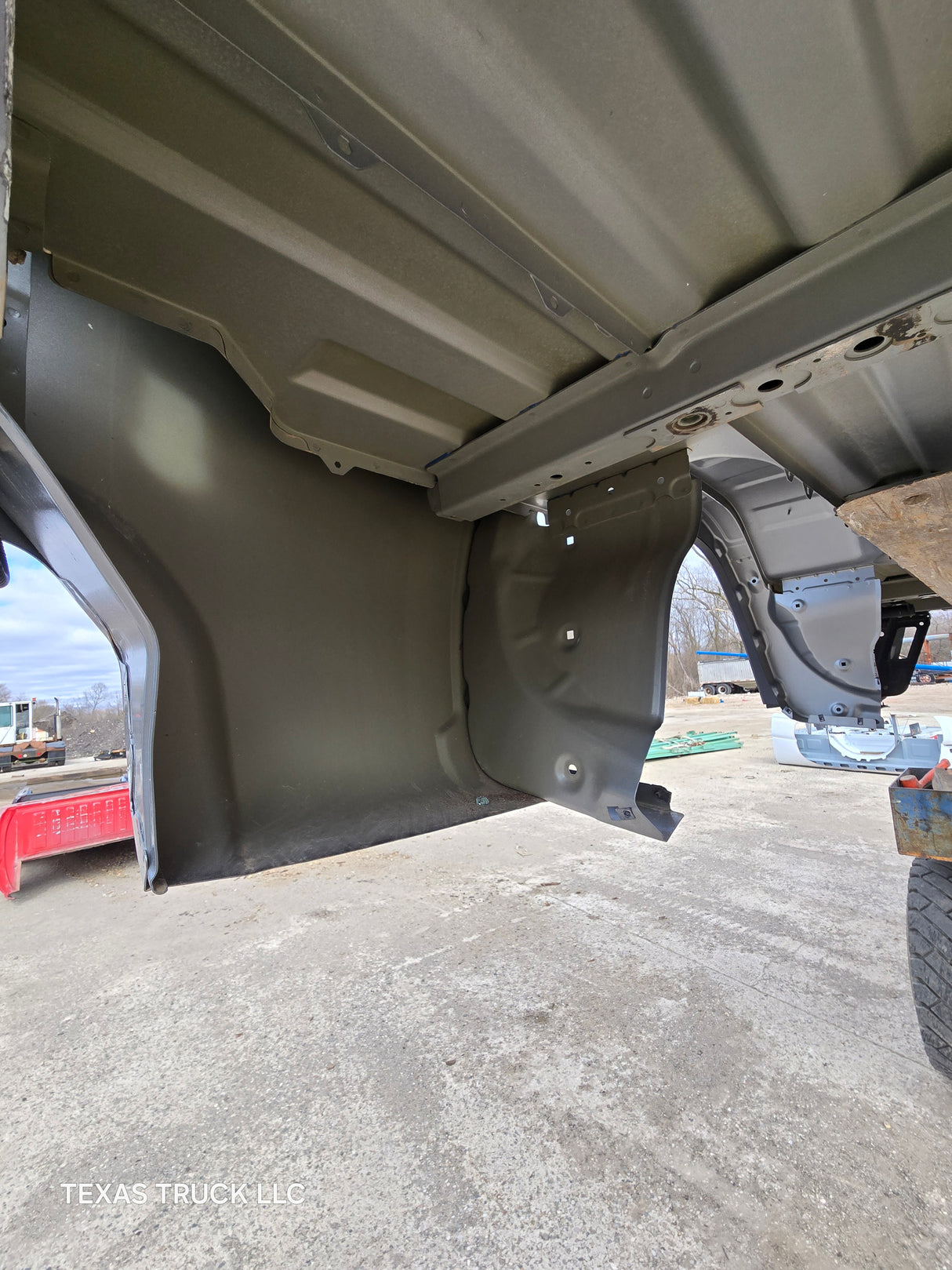 2019-2025 Chevrolet Silverado 2500 3500 HD 8' Long Truck Bed