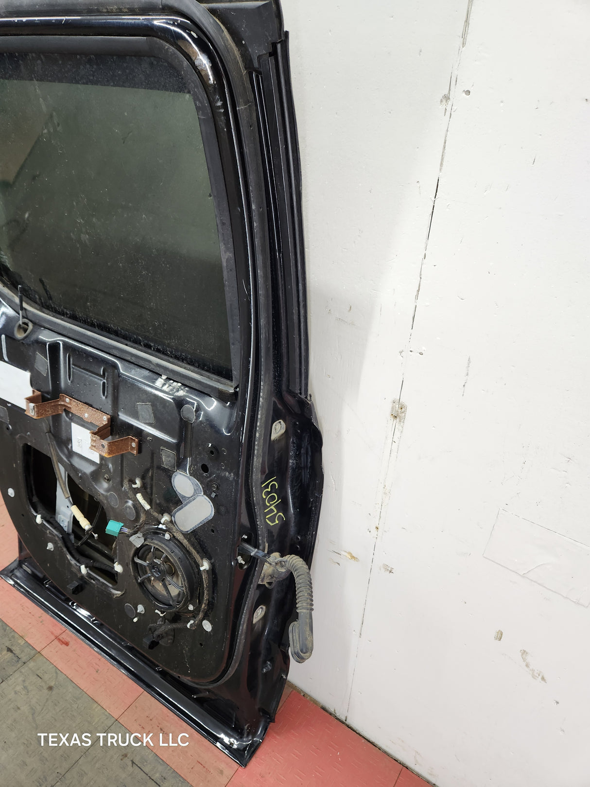 2015-2022 Ford F150 / Super Duty Driver Rear Door LH F250 F350 F450 F550