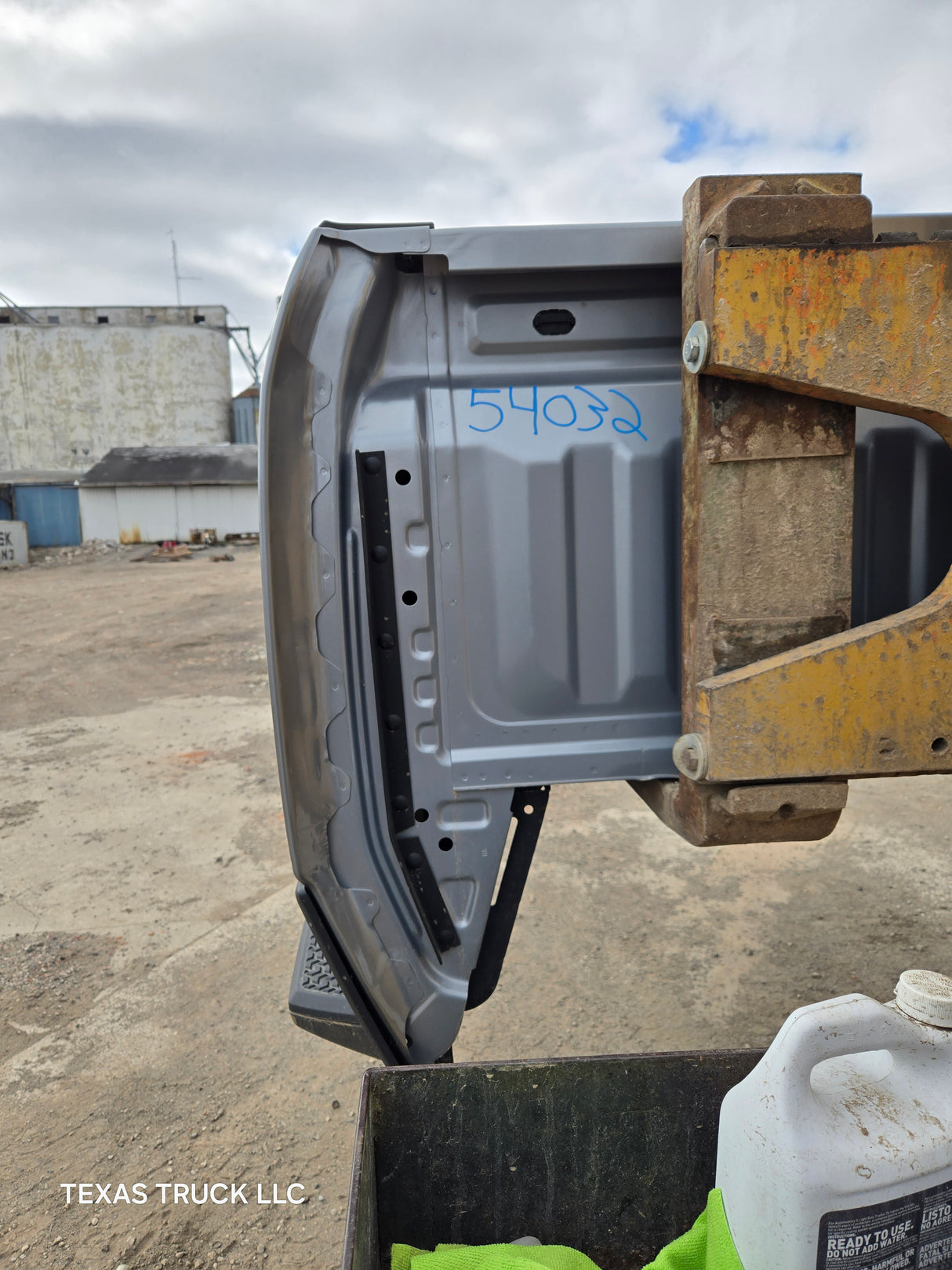 2019-2025 Chevrolet Silverado 2500 3500 HD 8' Long Truck Bed