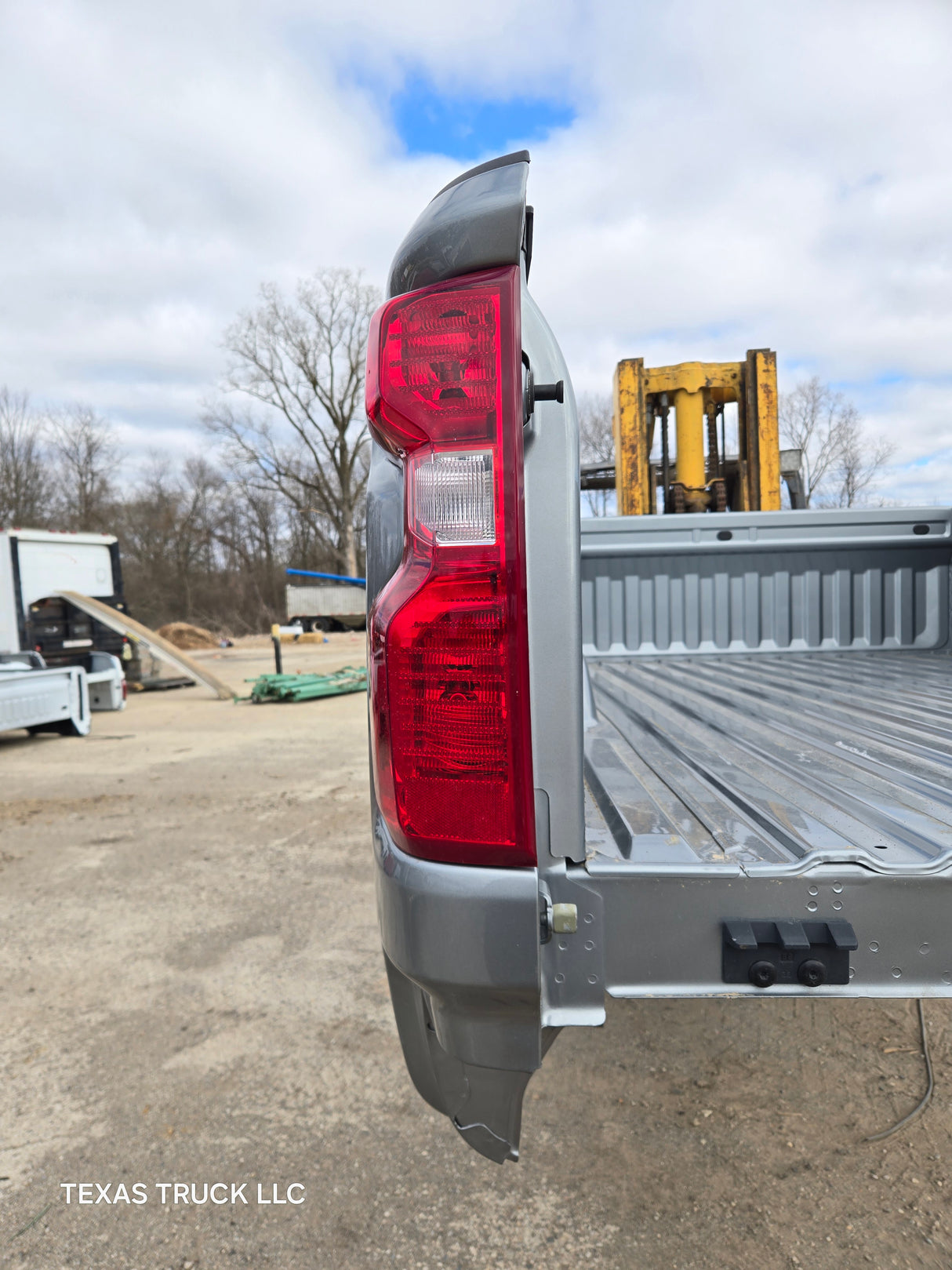 2019-2025 Chevrolet Silverado 2500 3500 HD 8' Long Truck Bed