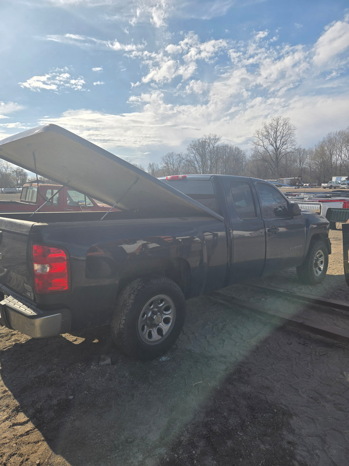 2010 Chevrolet Silverado Extended Cab Short Bed 1500 - FULL PART OUT