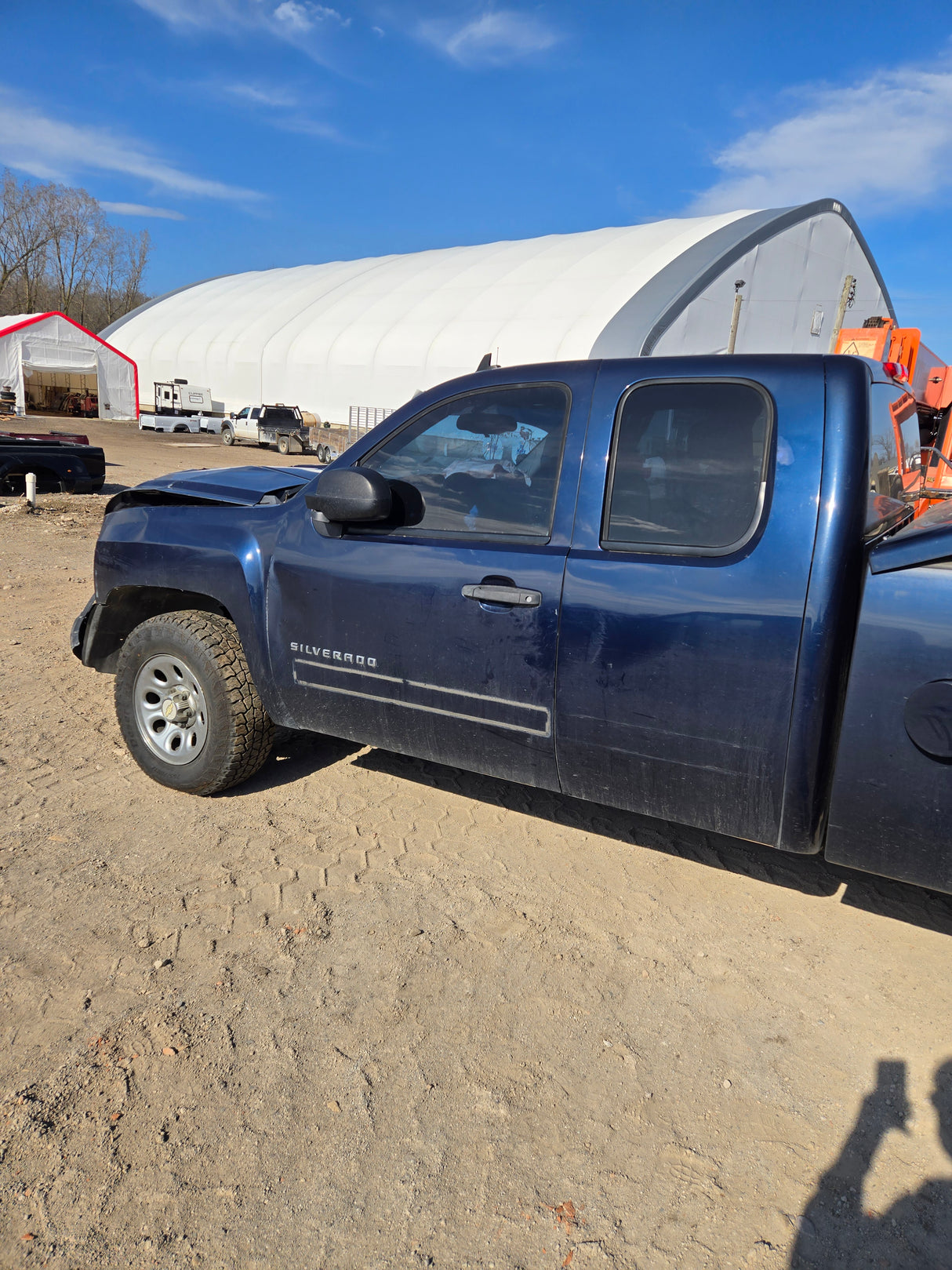 2010 Chevrolet Silverado Extended Cab Short Bed 1500 - FULL PART OUT