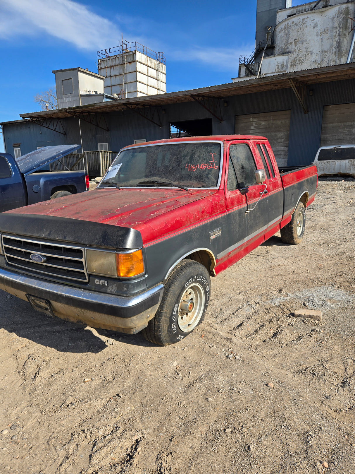 1991 Ford F150 Extended Cab Short Bed Brick Nose - FULL PART OUT