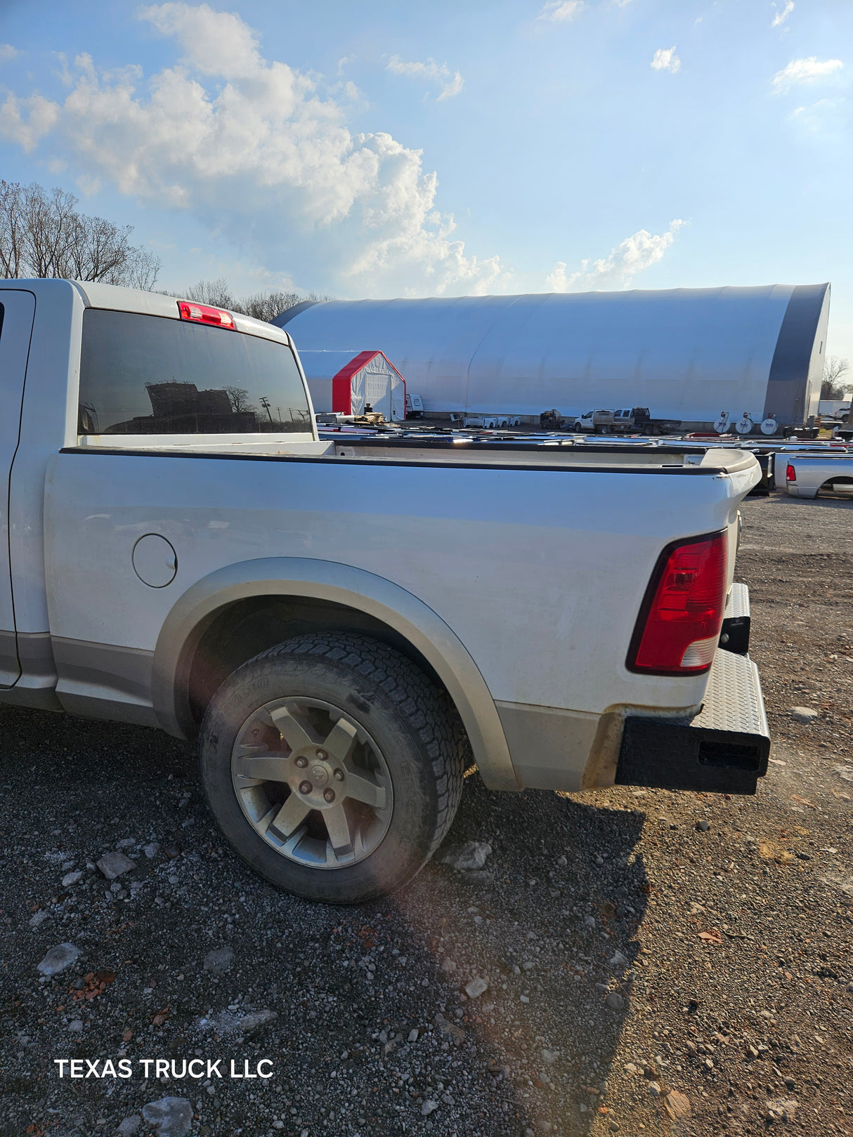 2010 Dodge Ram 1500 Crew Cab Short Bed 4th gen - FULL PART OUT