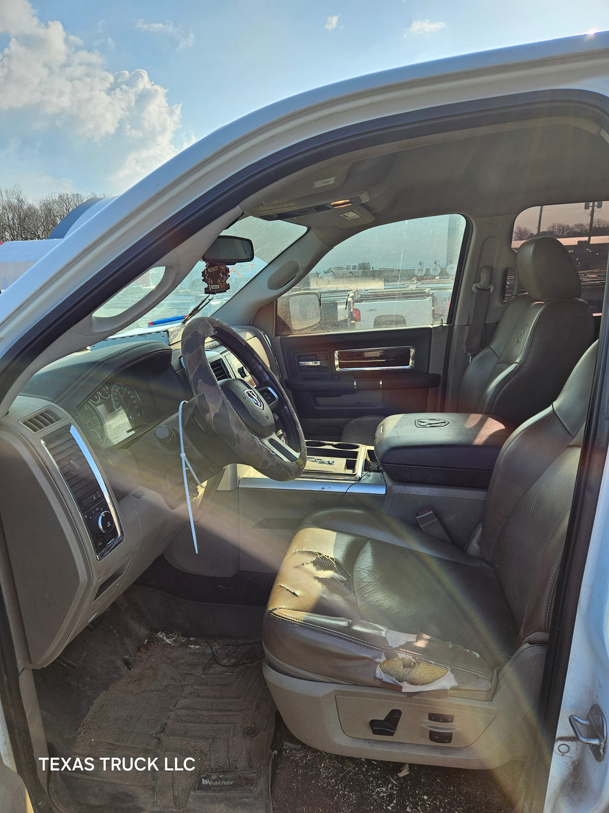 2010 Dodge Ram 1500 Crew Cab Short Bed 4th gen - FULL PART OUT