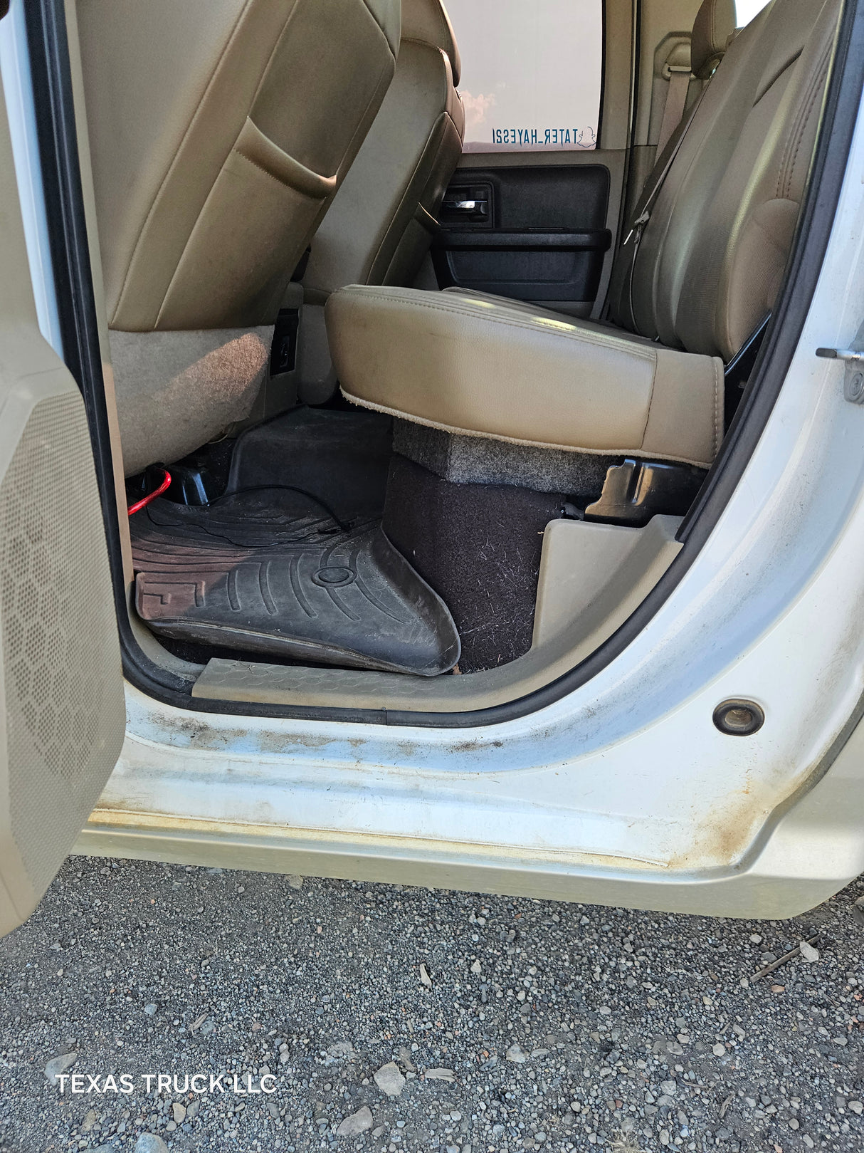 2010 Dodge Ram 1500 Crew Cab Short Bed 4th gen - FULL PART OUT