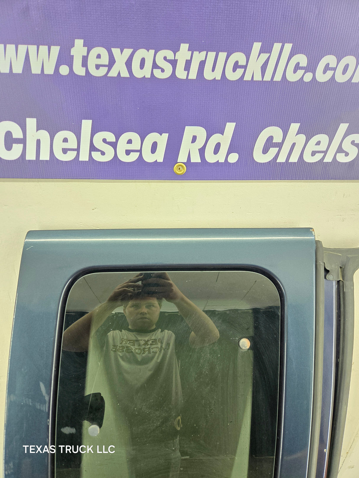 1999-2007 Ford Super Duty F250 F350 F450 F550 RH Extended Cab Passenger Rear Door