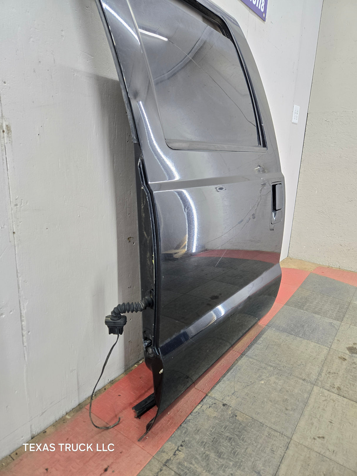 2008-2011 Ford Super Duty Driver Rear Door LH Crew Cab F250 F350 F450 F550