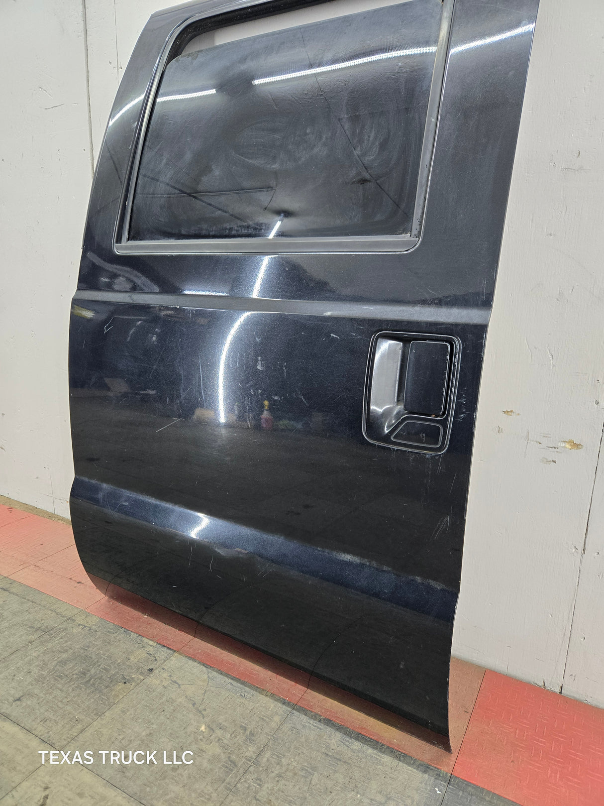 2008-2011 Ford Super Duty Driver Rear Door LH Crew Cab F250 F350 F450 F550