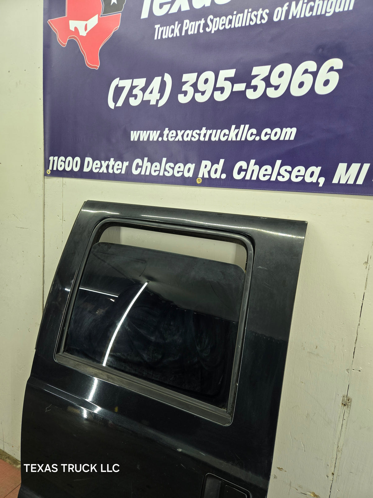 2008-2011 Ford Super Duty Driver Rear Door LH Crew Cab F250 F350 F450 F550