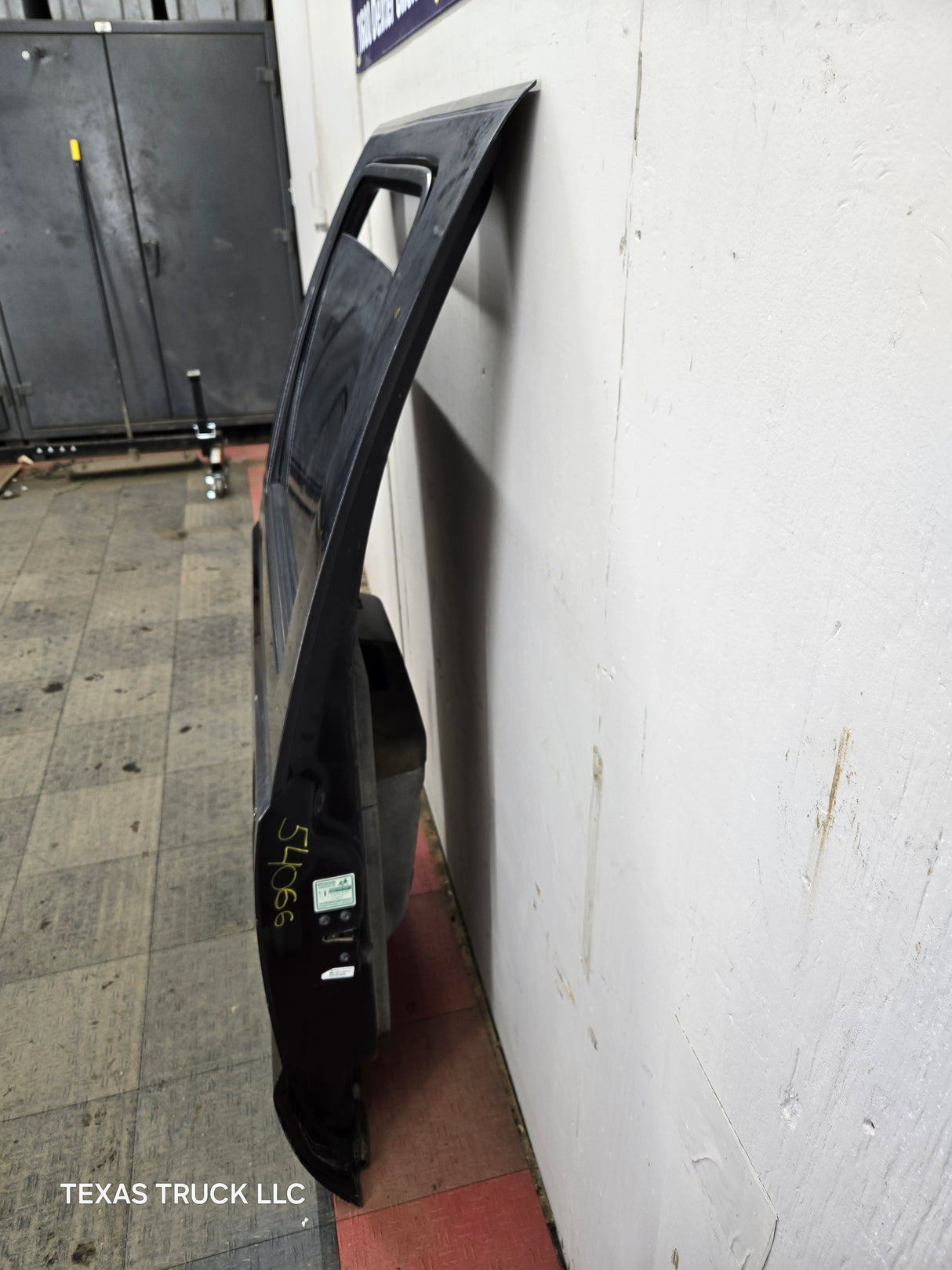 2008-2011 Ford Super Duty Driver Rear Door LH Crew Cab F250 F350 F450 F550