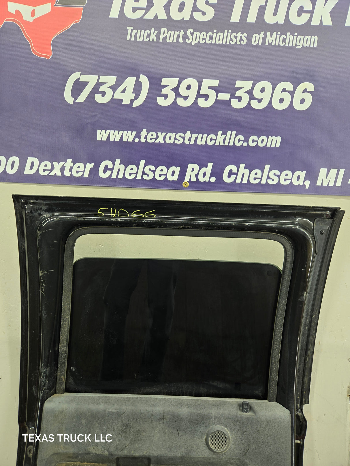 2008-2011 Ford Super Duty Driver Rear Door LH Crew Cab F250 F350 F450 F550