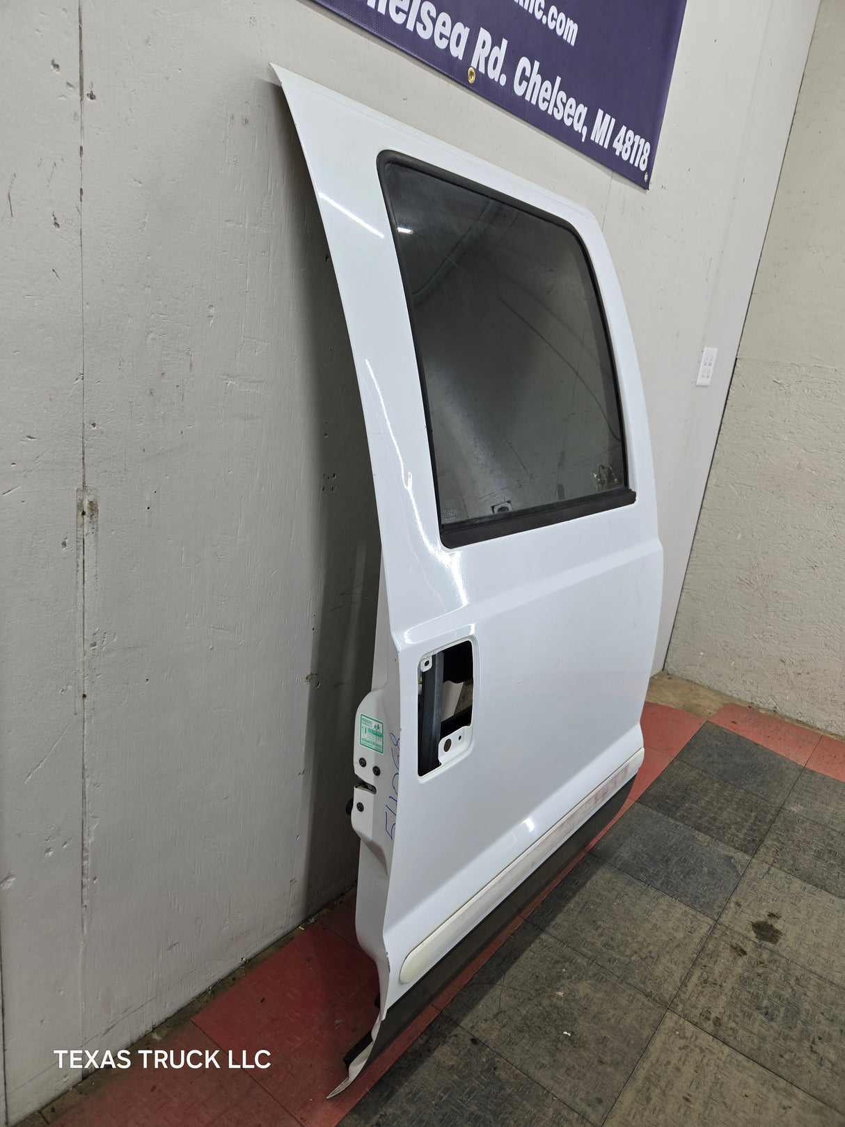 1999-2011 Ford Super Duty RH Passenger Side Rear Crew Cab Door F250 F350 F450 F550