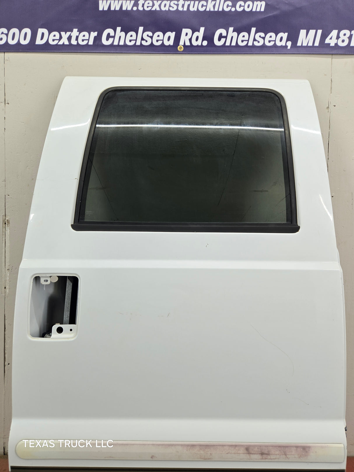 1999-2011 Ford Super Duty RH Passenger Side Rear Crew Cab Door F250 F350 F450 F550