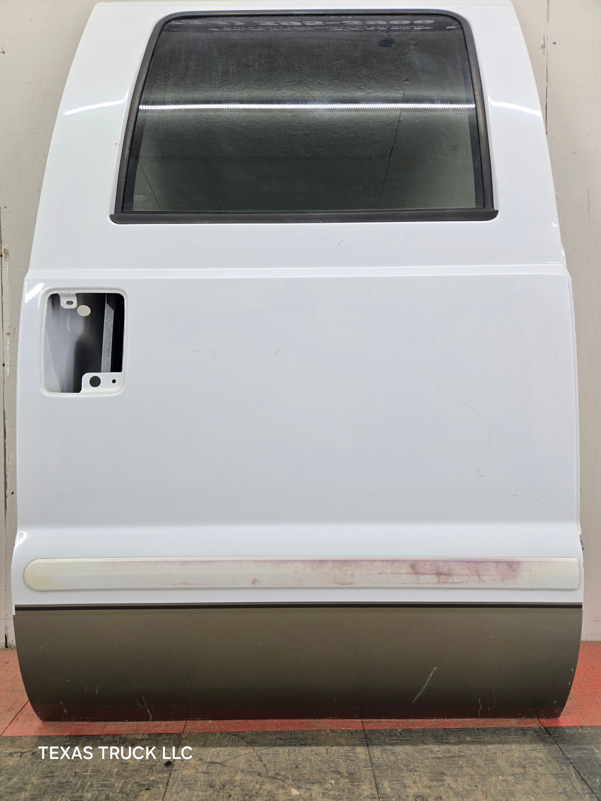 1999-2011 Ford Super Duty RH Passenger Side Rear Crew Cab Door F250 F350 F450 F550