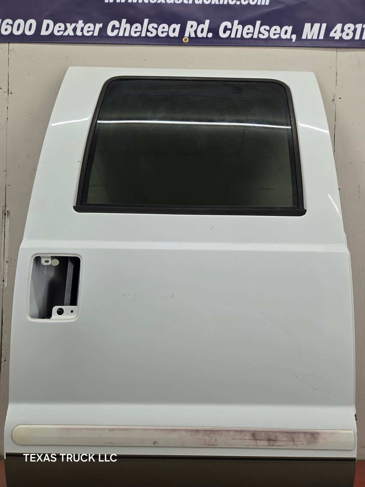 1999-2011 Ford Super Duty RH Passenger Side Rear Crew Cab Door F250 F350 F450 F550