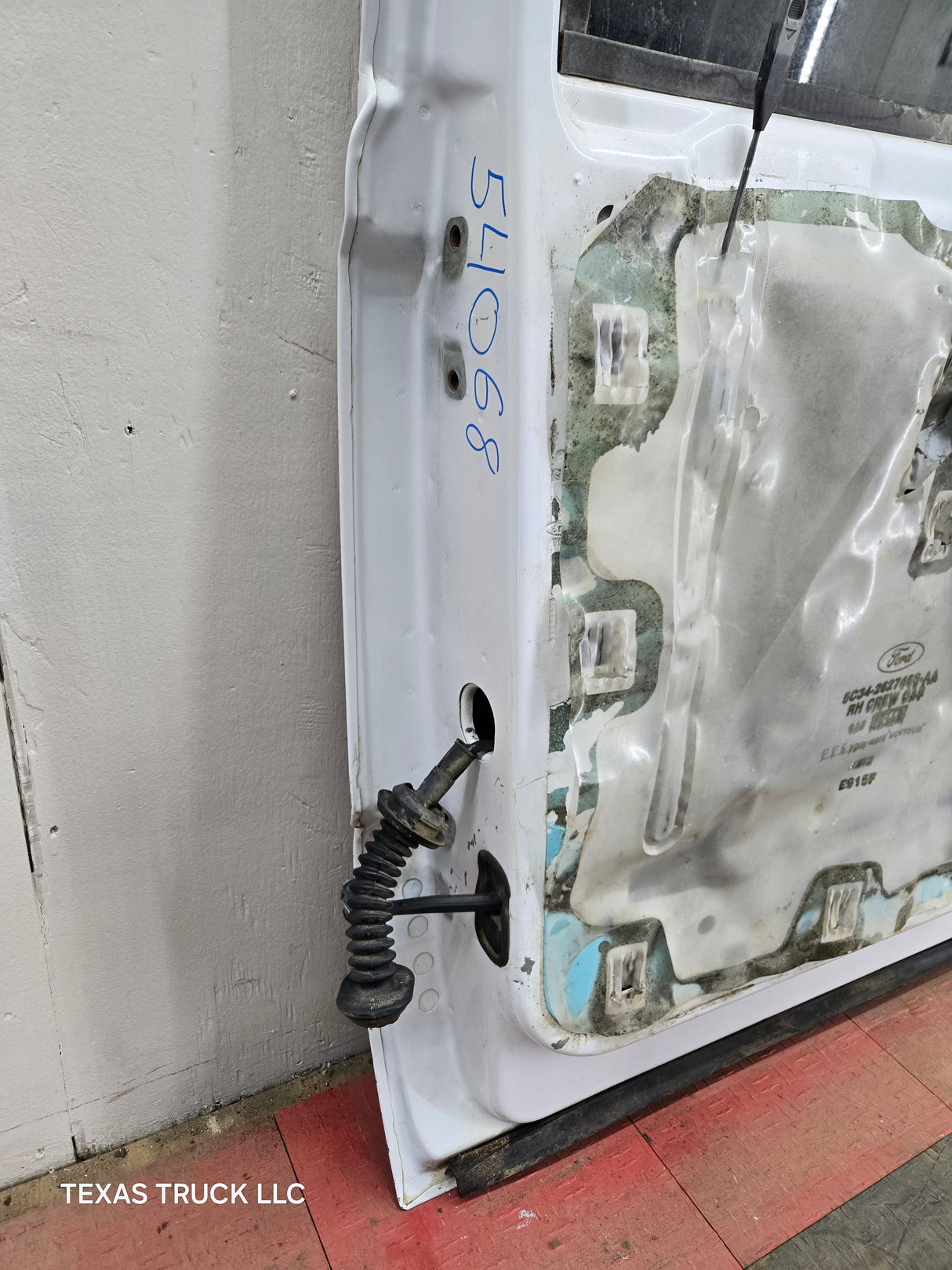 1999-2011 Ford Super Duty RH Passenger Side Rear Crew Cab Door F250 F350 F450 F550