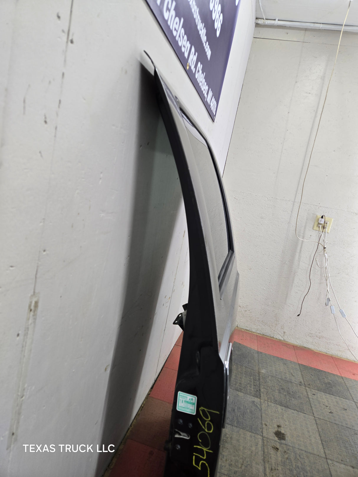 1999-2011 Ford Super Duty RH Passenger Side Rear Crew Cab Door F250 F350 F450 F550