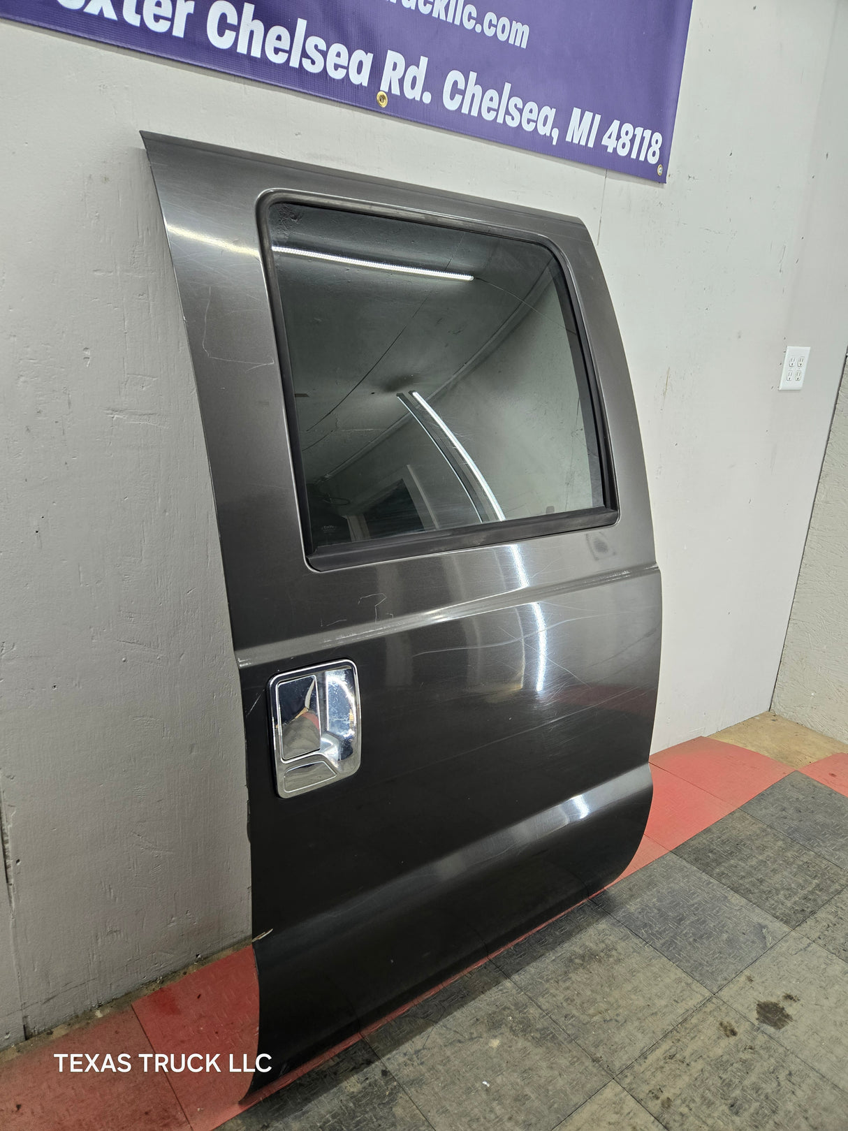 1999-2011 Ford Super Duty RH Passenger Side Rear Crew Cab Door F250 F350 F450 F550