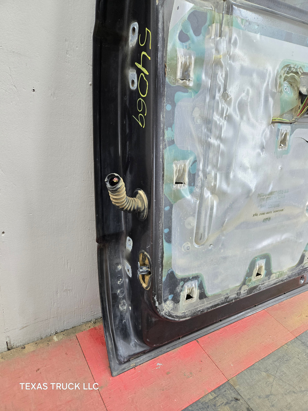 1999-2011 Ford Super Duty RH Passenger Side Rear Crew Cab Door F250 F350 F450 F550