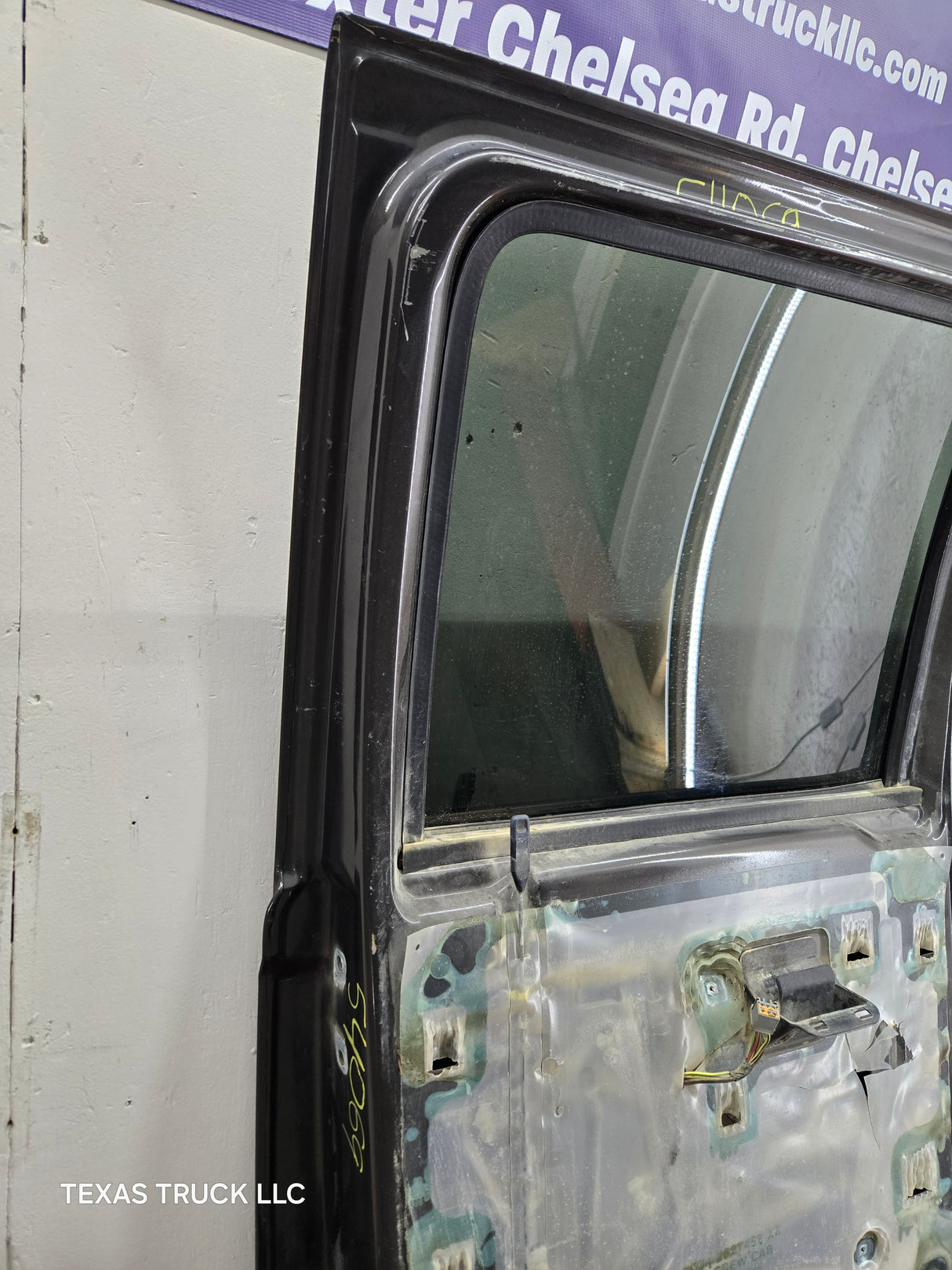 1999-2011 Ford Super Duty RH Passenger Side Rear Crew Cab Door F250 F350 F450 F550