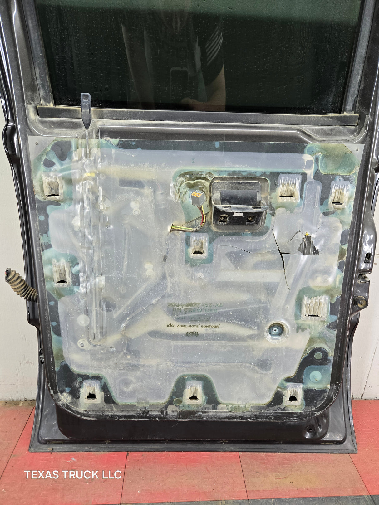 1999-2011 Ford Super Duty RH Passenger Side Rear Crew Cab Door F250 F350 F450 F550