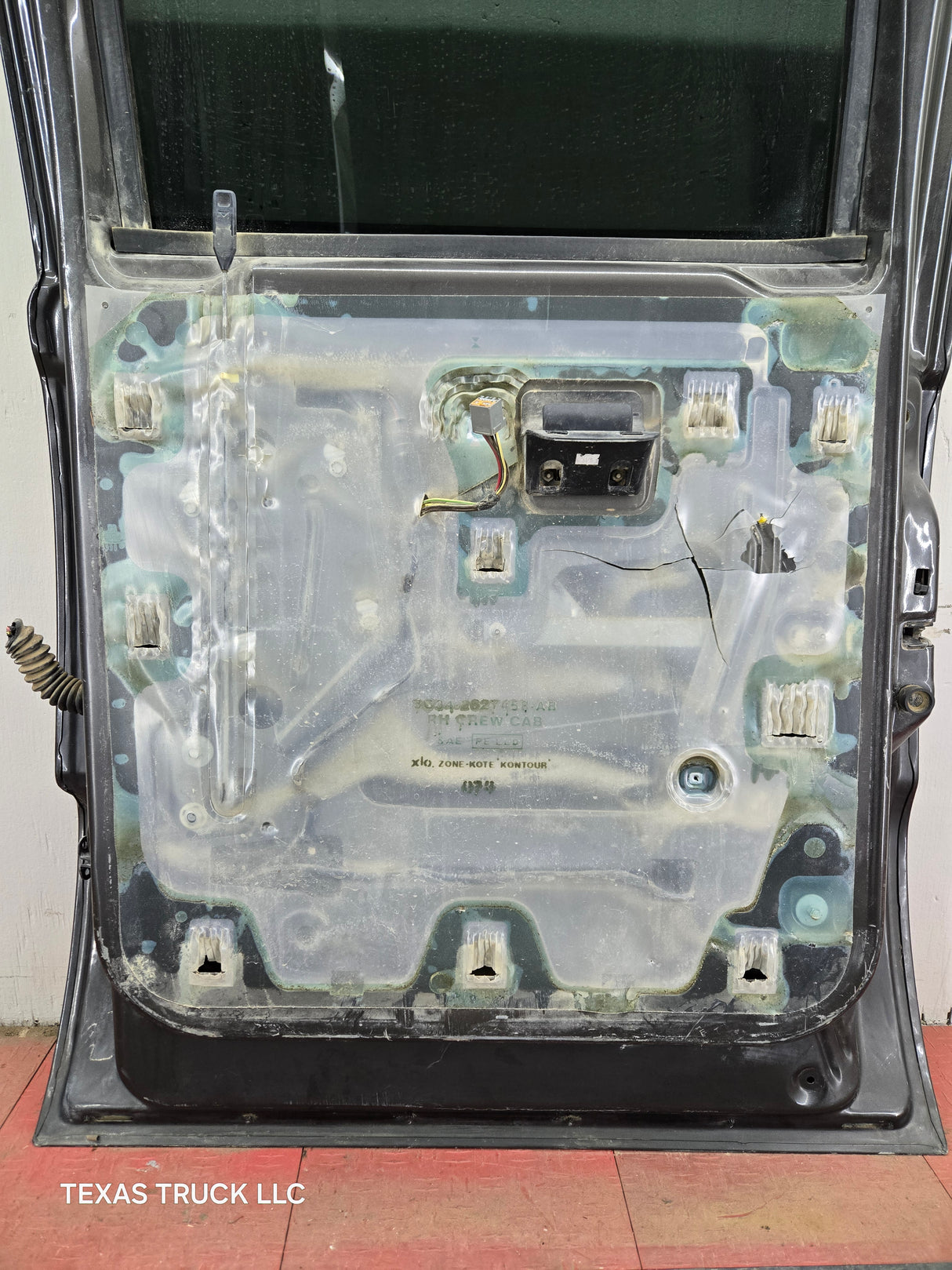 1999-2011 Ford Super Duty RH Passenger Side Rear Crew Cab Door F250 F350 F450 F550