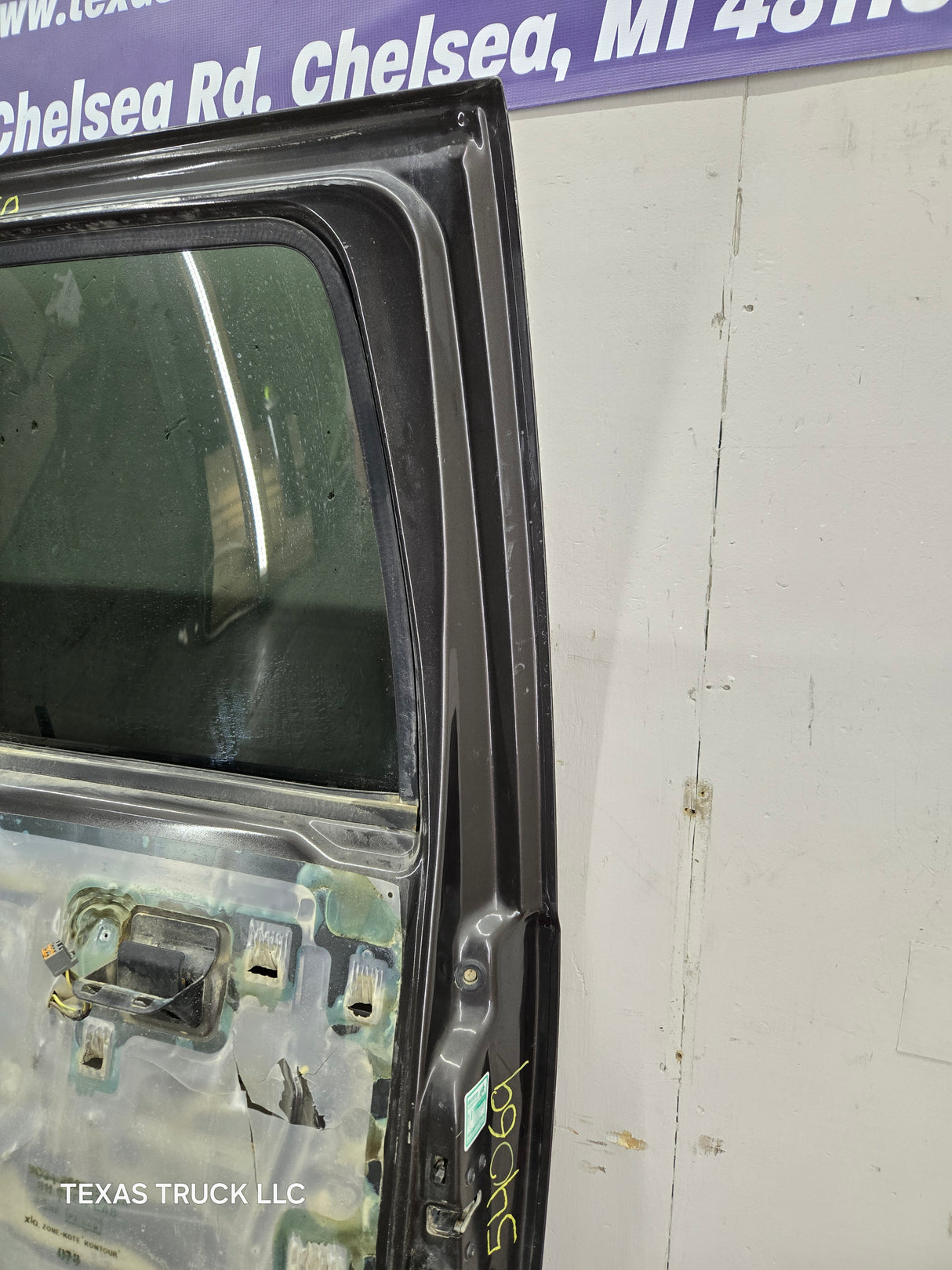 1999-2011 Ford Super Duty RH Passenger Side Rear Crew Cab Door F250 F350 F450 F550