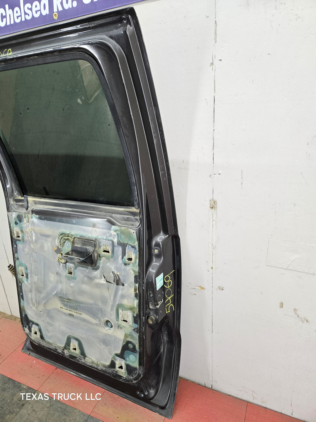 1999-2011 Ford Super Duty RH Passenger Side Rear Crew Cab Door F250 F350 F450 F550