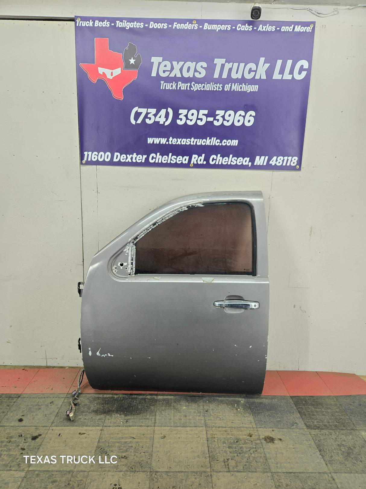 2007-2013 Chevrolet Silverado / GMC Sierra 1500 2500 3500 HD LH Front Driver Side Door